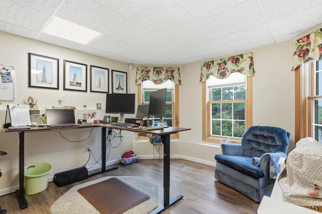 202 South Road Deerfield NH 03037