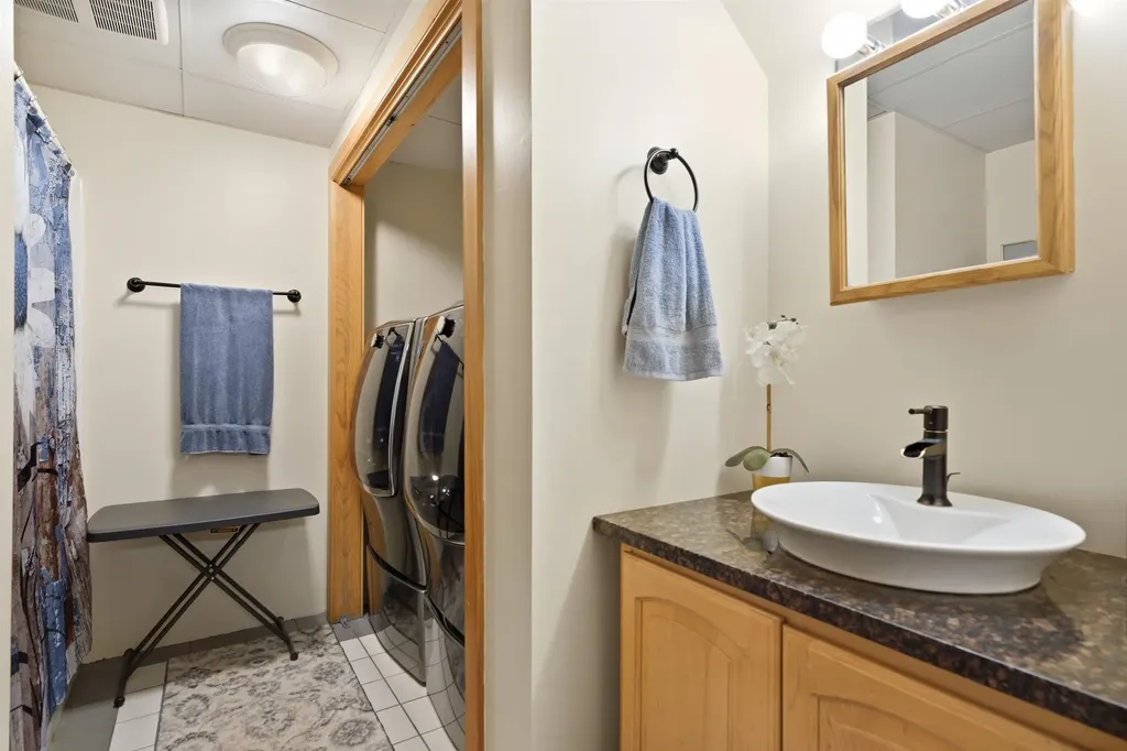 202 South Road Deerfield NH 03037