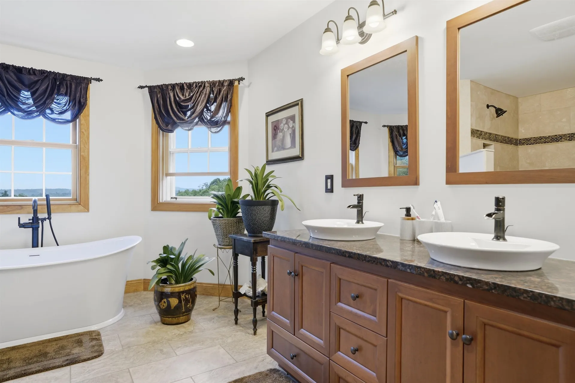 202 South Road Deerfield NH 03037