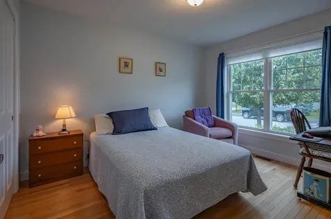 6 Elystan Circle Nashua NH 03064