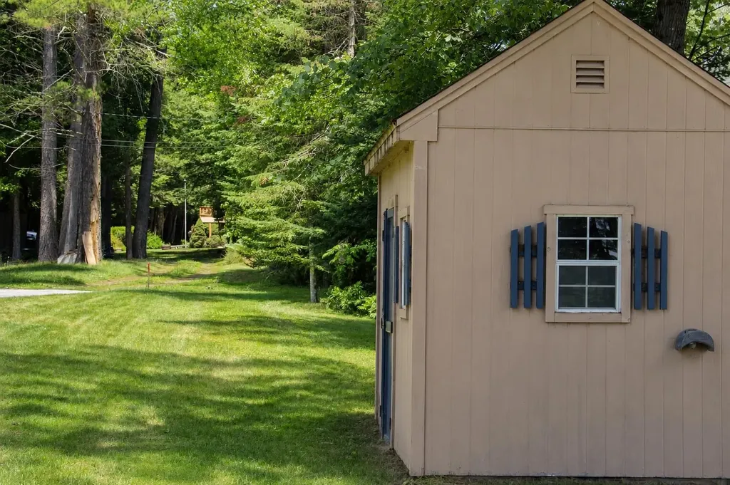 37 Tamwood Road Moultonborough NH 03254