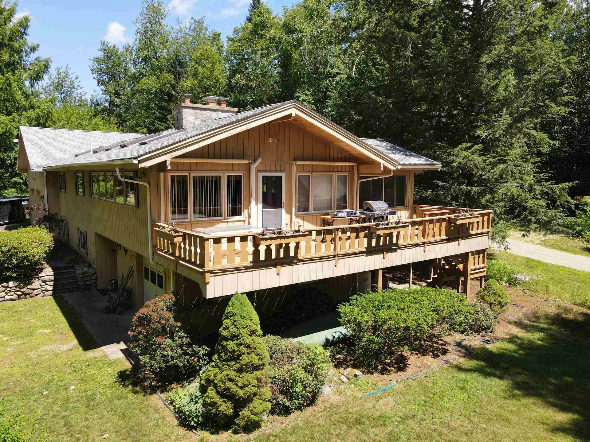 37 Tamwood Road Moultonborough NH 03254