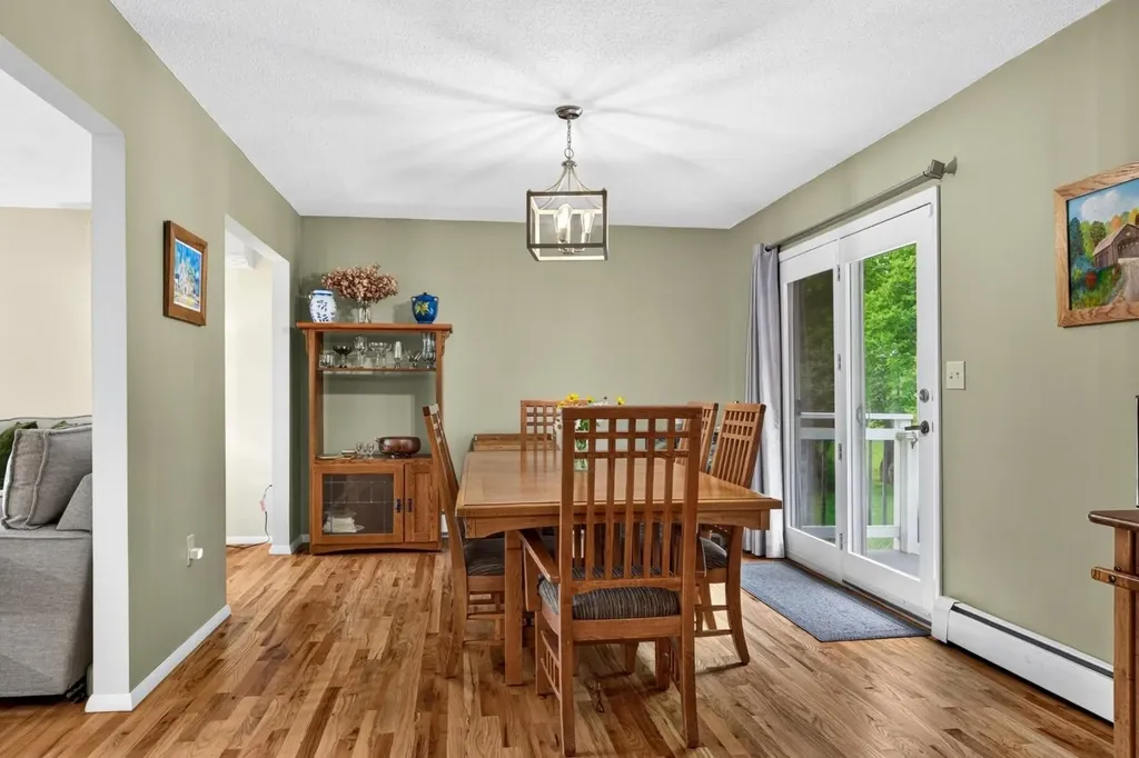 31 Ronaldo Court Rutland City VT 05701