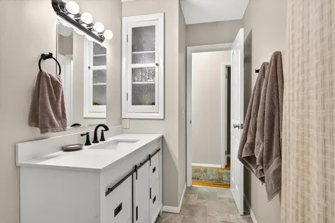31 Ronaldo Court Rutland City VT 05701