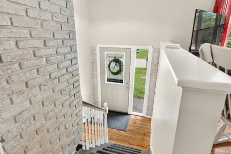 31 Ronaldo Court Rutland City VT 05701