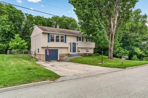 31 Ronaldo Court Rutland City VT 05701