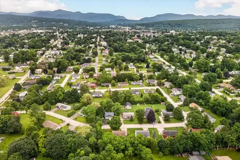 31 Ronaldo Court Rutland City VT 05701