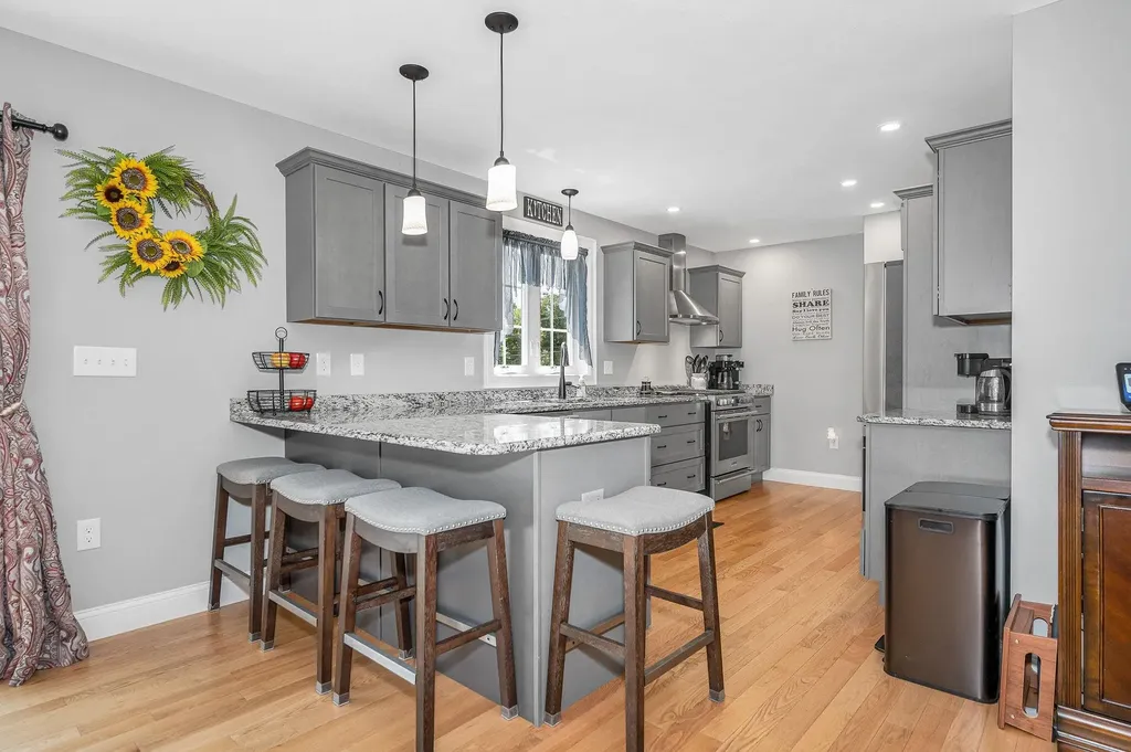 289B Webster Street Hudson NH 03051
