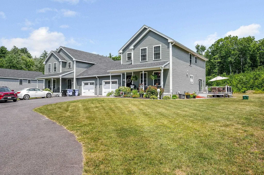 289B Webster Street Hudson NH 03051