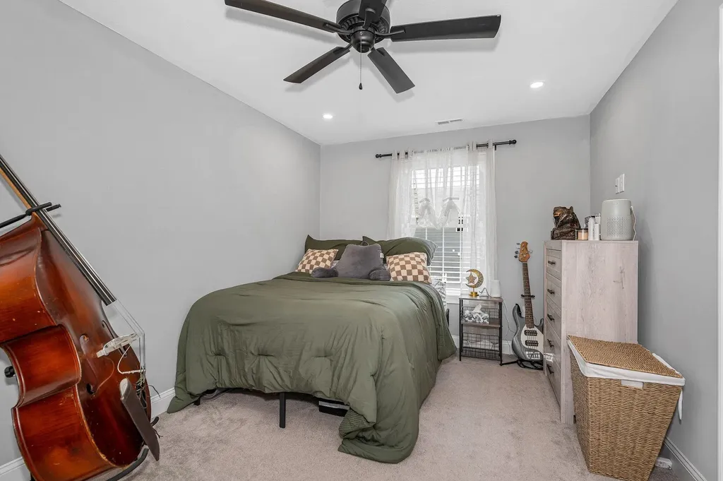 289B Webster Street Hudson NH 03051