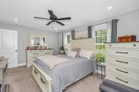 289B Webster Street Hudson NH 03051