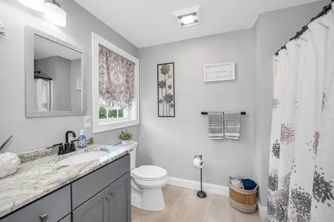289B Webster Street Hudson NH 03051