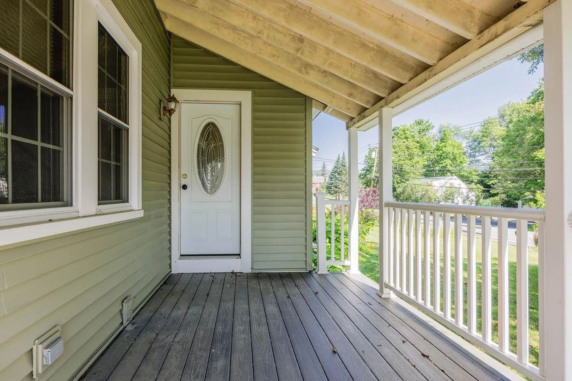 29 Mill Street Enfield NH 03750