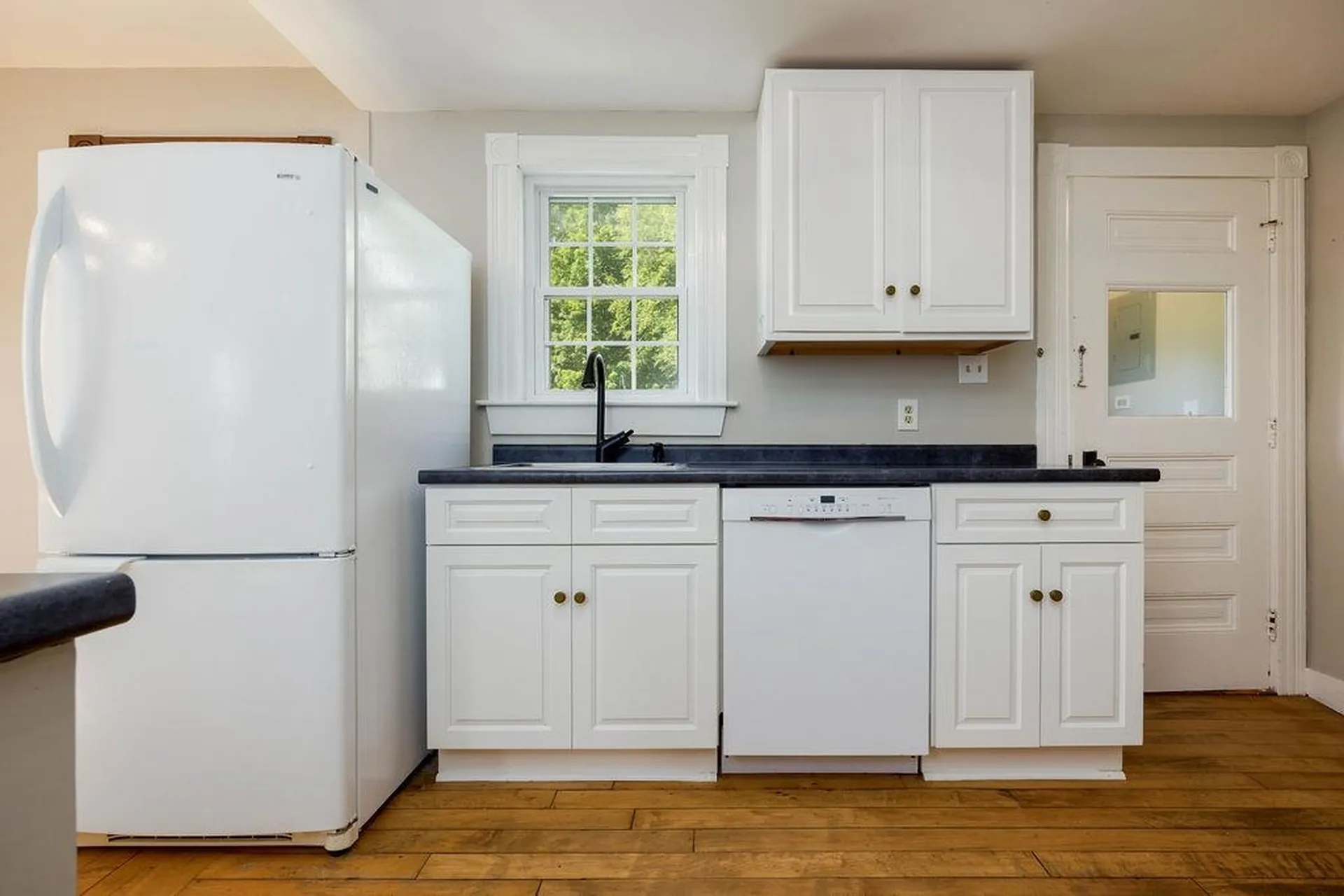 29 Mill Street Enfield NH 03750