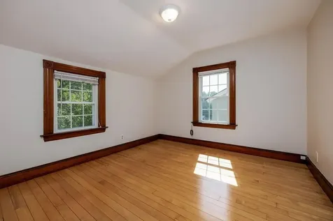 29 Mill Street Enfield NH 03750
