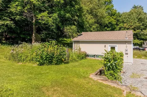 29 Mill Street Enfield NH 03750