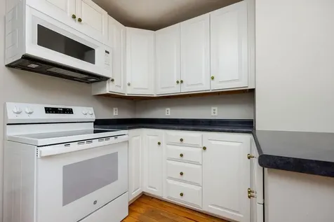 29 Mill Street Enfield NH 03750