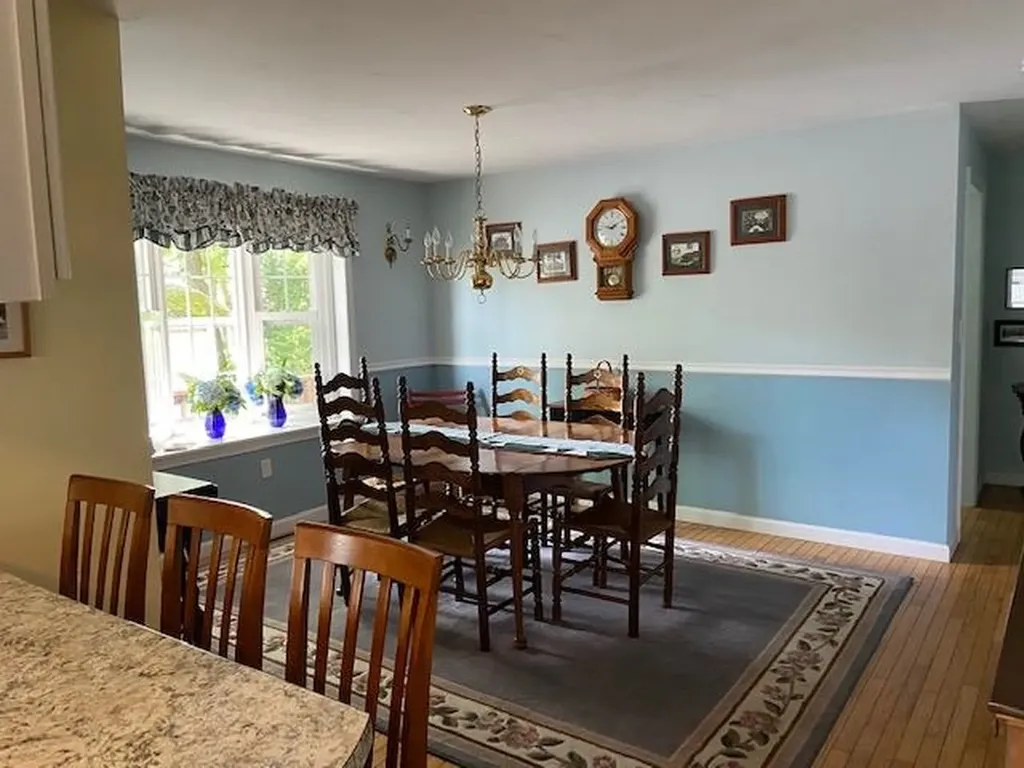 10 Powers Avenue Rye NH 03870