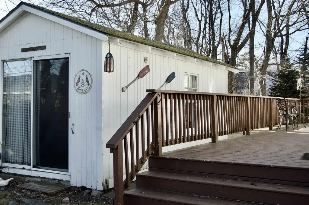 10 Powers Avenue Rye NH 03870