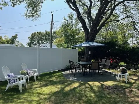 10 Powers Avenue Rye NH 03870