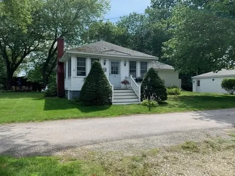 10 Powers Avenue Rye NH 03870