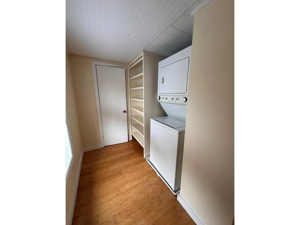 87 Spring Street Burlington VT 05401