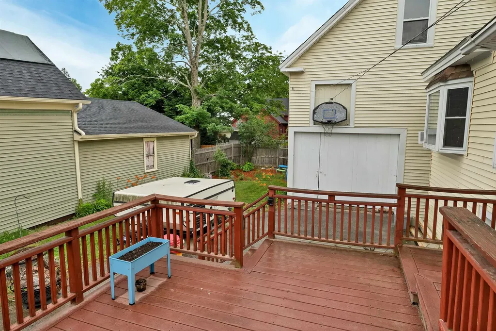 36 Central Street Farmington NH 03835