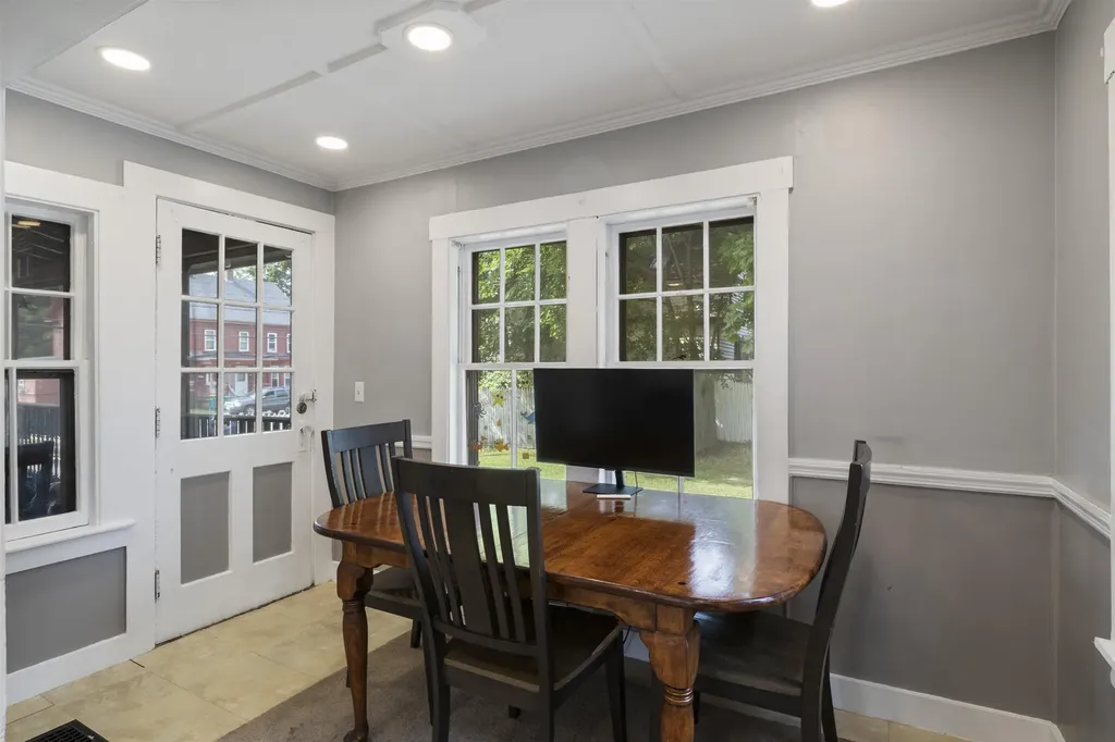 394 Portland Street Rochester NH 03867