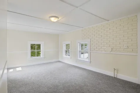 394 Portland Street Rochester NH 03867
