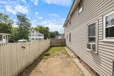 394 Portland Street Rochester NH 03867