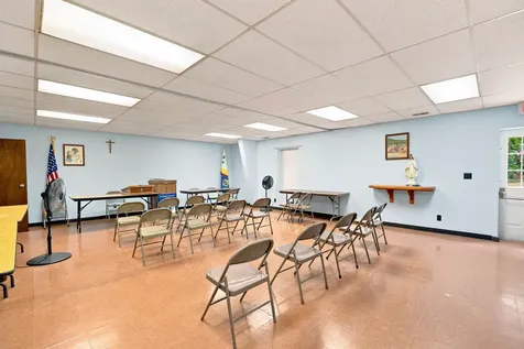 16 Chestnut Street Tilton NH 03276
