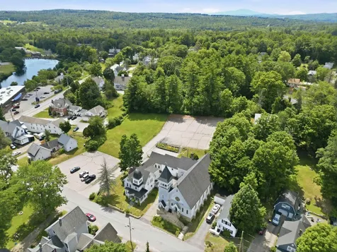16 Chestnut Street Tilton NH 03276