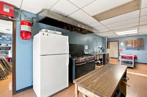 16 Chestnut Street Tilton NH 03276