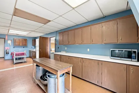 16 Chestnut Street Tilton NH 03276