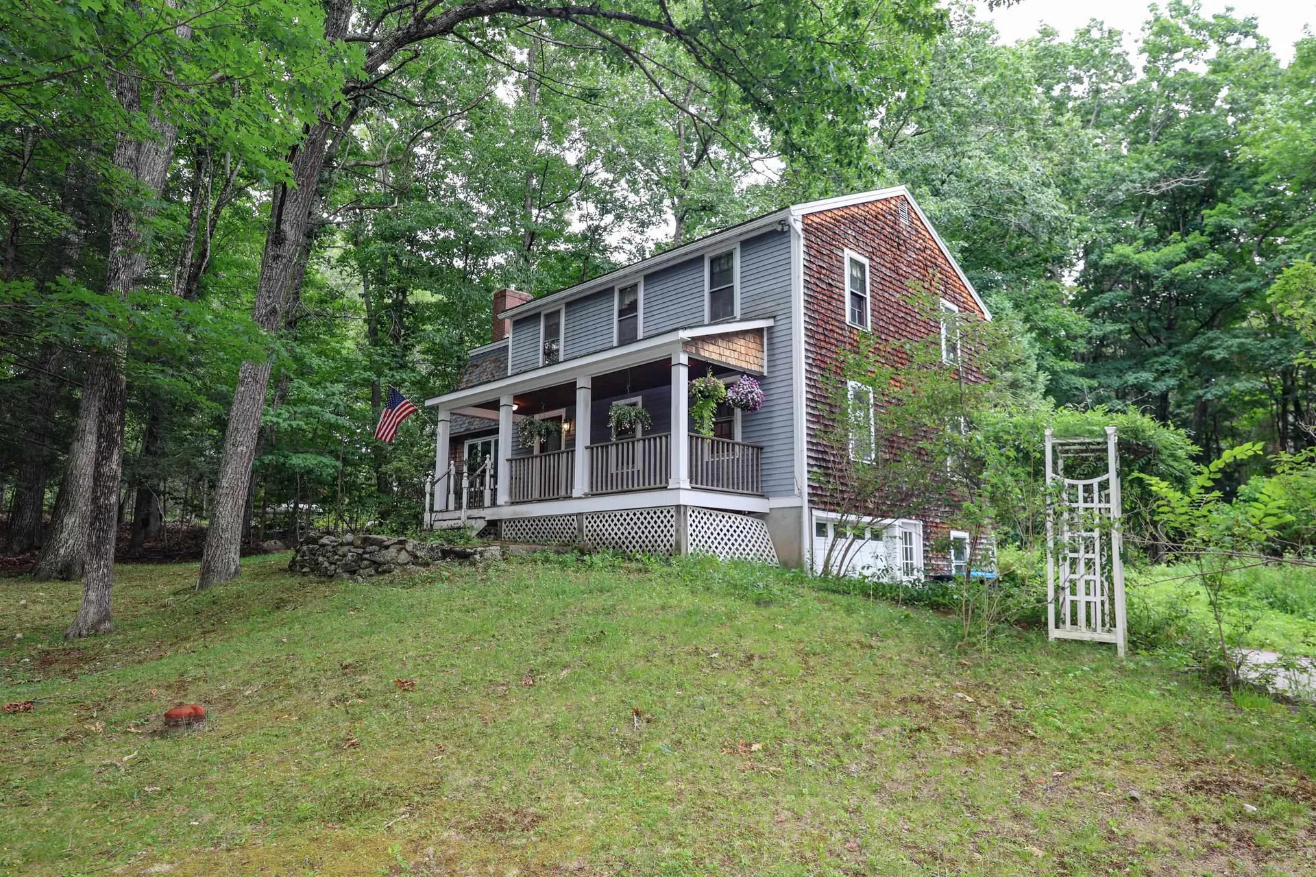 16 Meserve Road Durham NH 03824