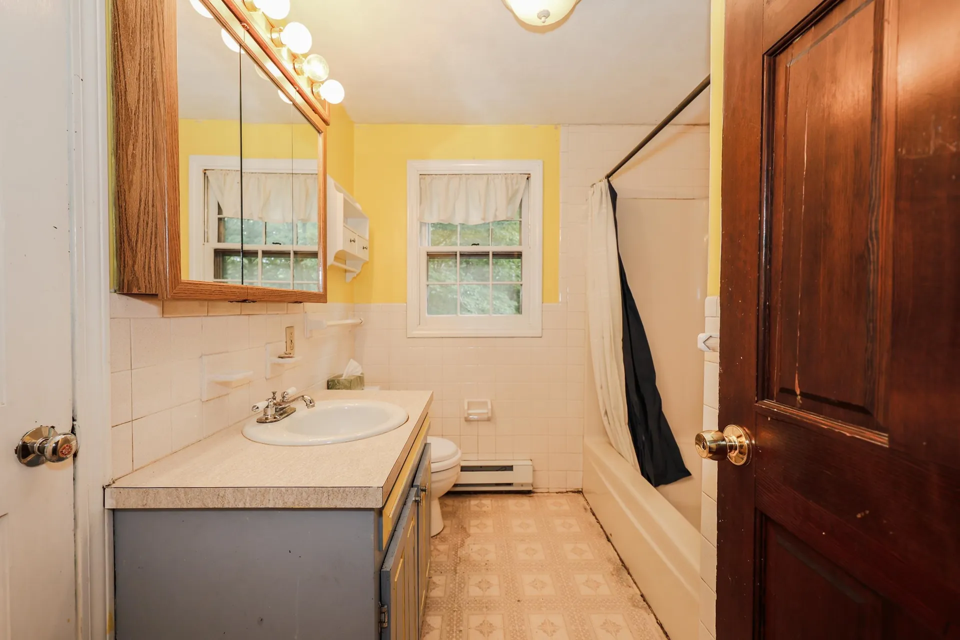 16 Meserve Road Durham NH 03824