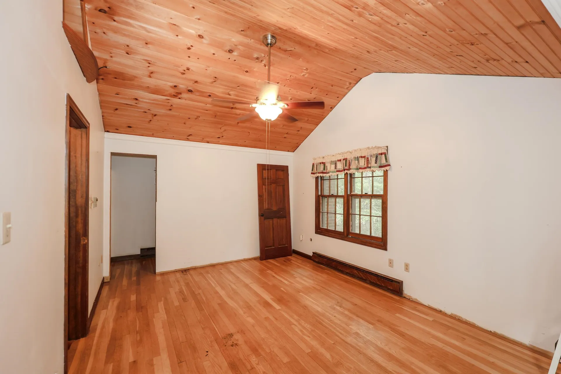 16 Meserve Road Durham NH 03824