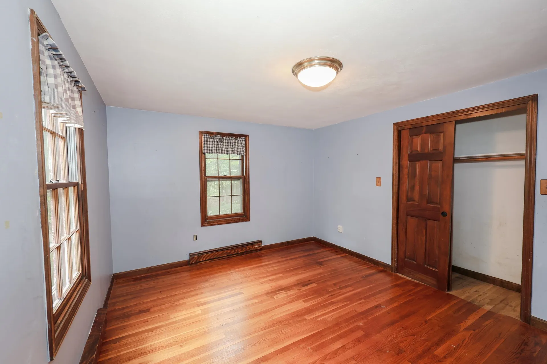 16 Meserve Road Durham NH 03824