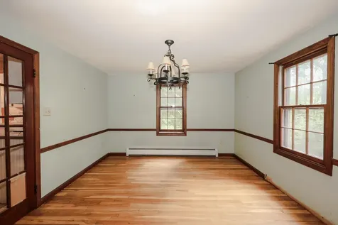 16 Meserve Road Durham NH 03824