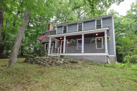 16 Meserve Road Durham NH 03824
