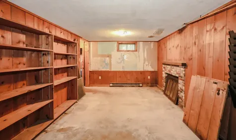 16 Meserve Road Durham NH 03824