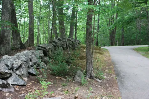 16 Meserve Road Durham NH 03824