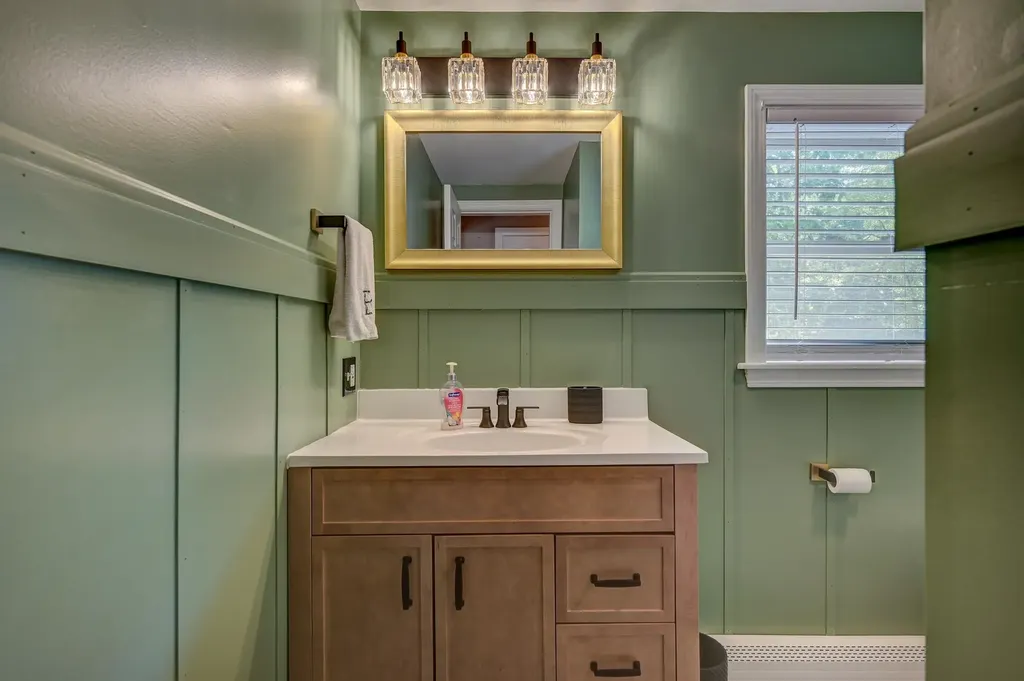 633 Cobb Farm Road Harts Location NH 03812