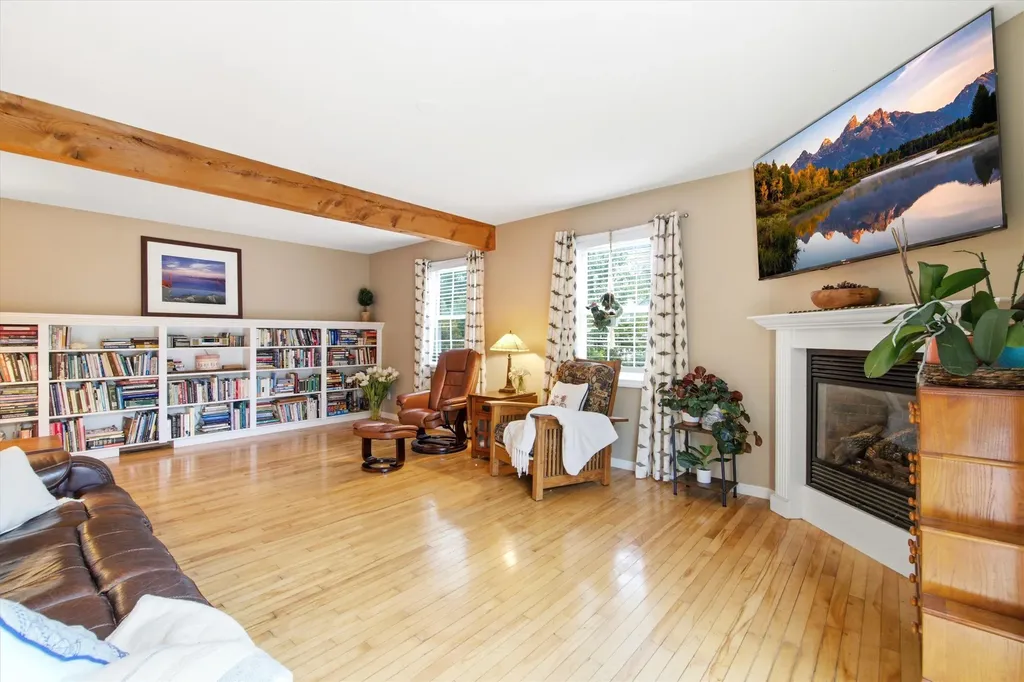 4 Memory Lane Loudon NH 03307