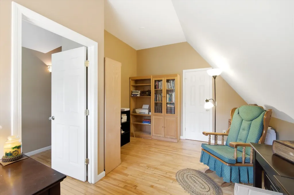 4 Memory Lane Loudon NH 03307