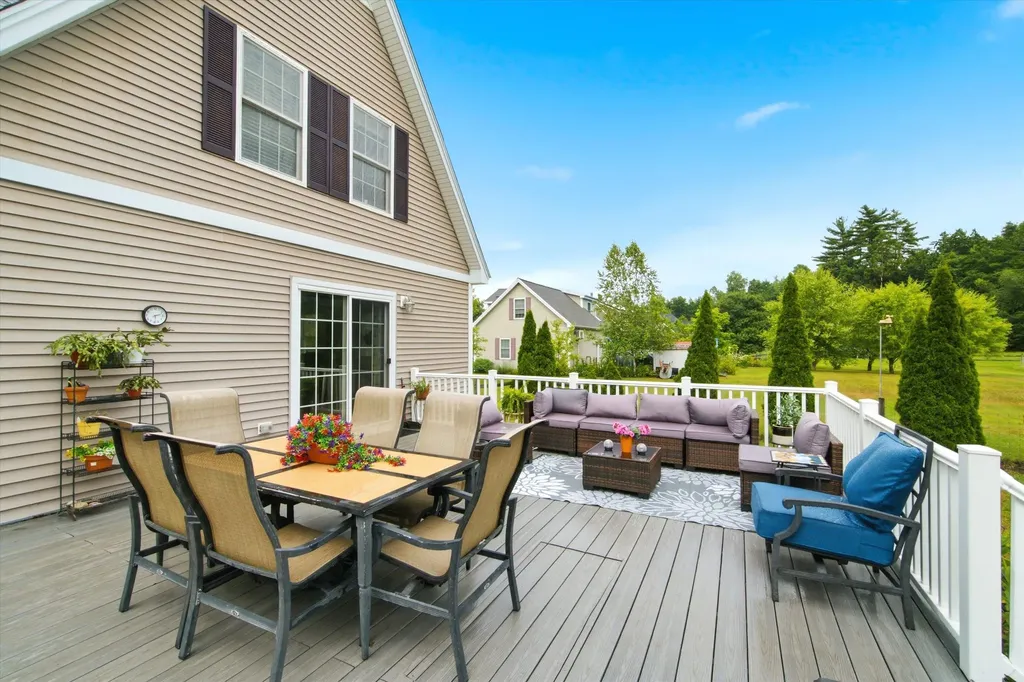 4 Memory Lane Loudon NH 03307