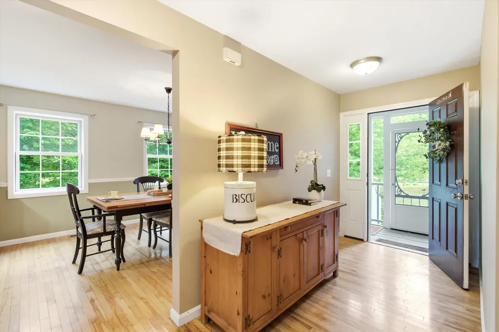 4 Memory Lane Loudon NH 03307