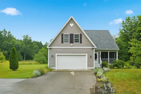 4 Memory Lane Loudon NH 03307