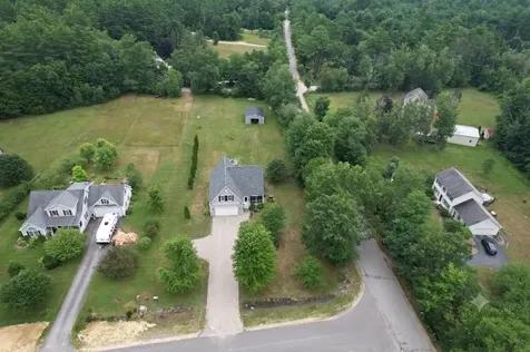 4 Memory Lane Loudon NH 03307