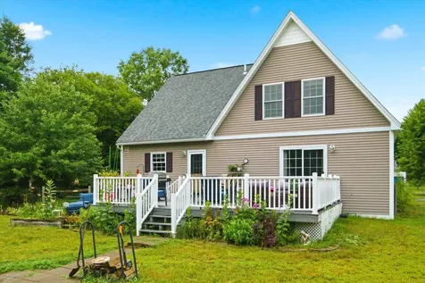 4 Memory Lane Loudon NH 03307